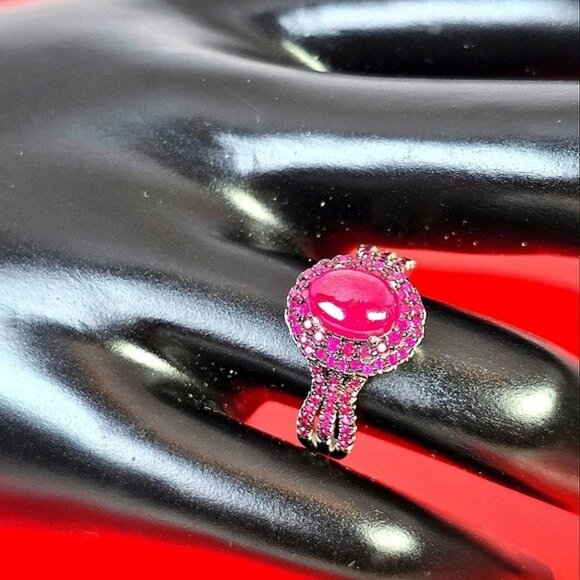 925 Sterling Silver Ring with Natural Ruby 8x6mm. - Picture 6 of 10